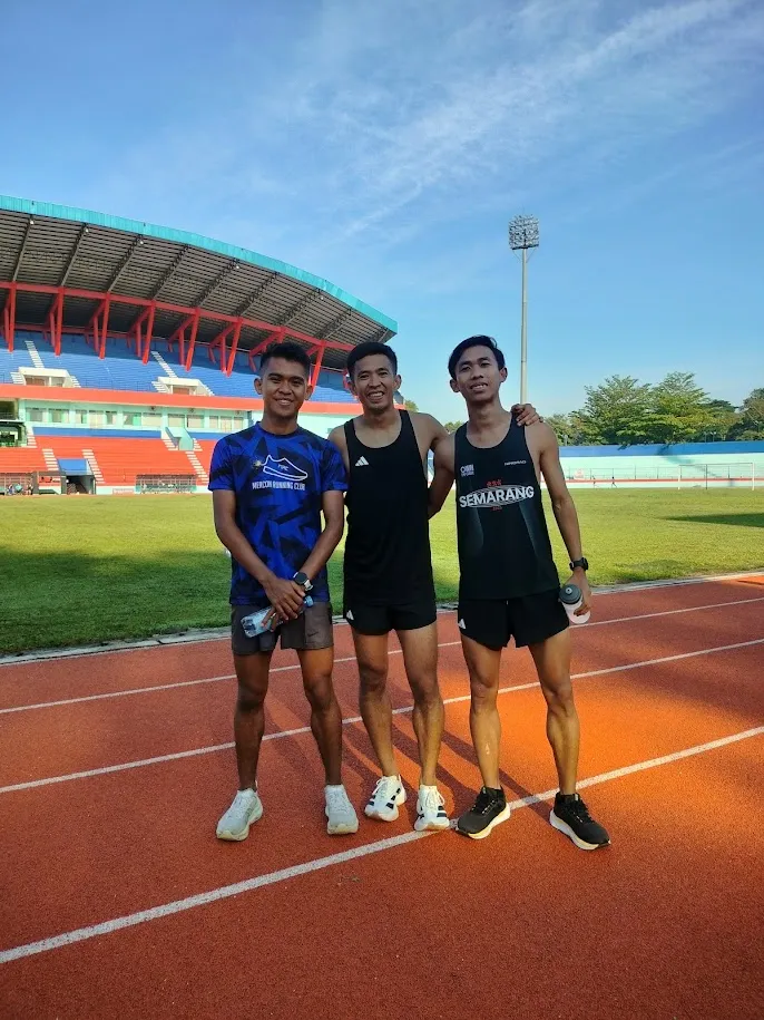 stadion gajayana malang baru.jpg